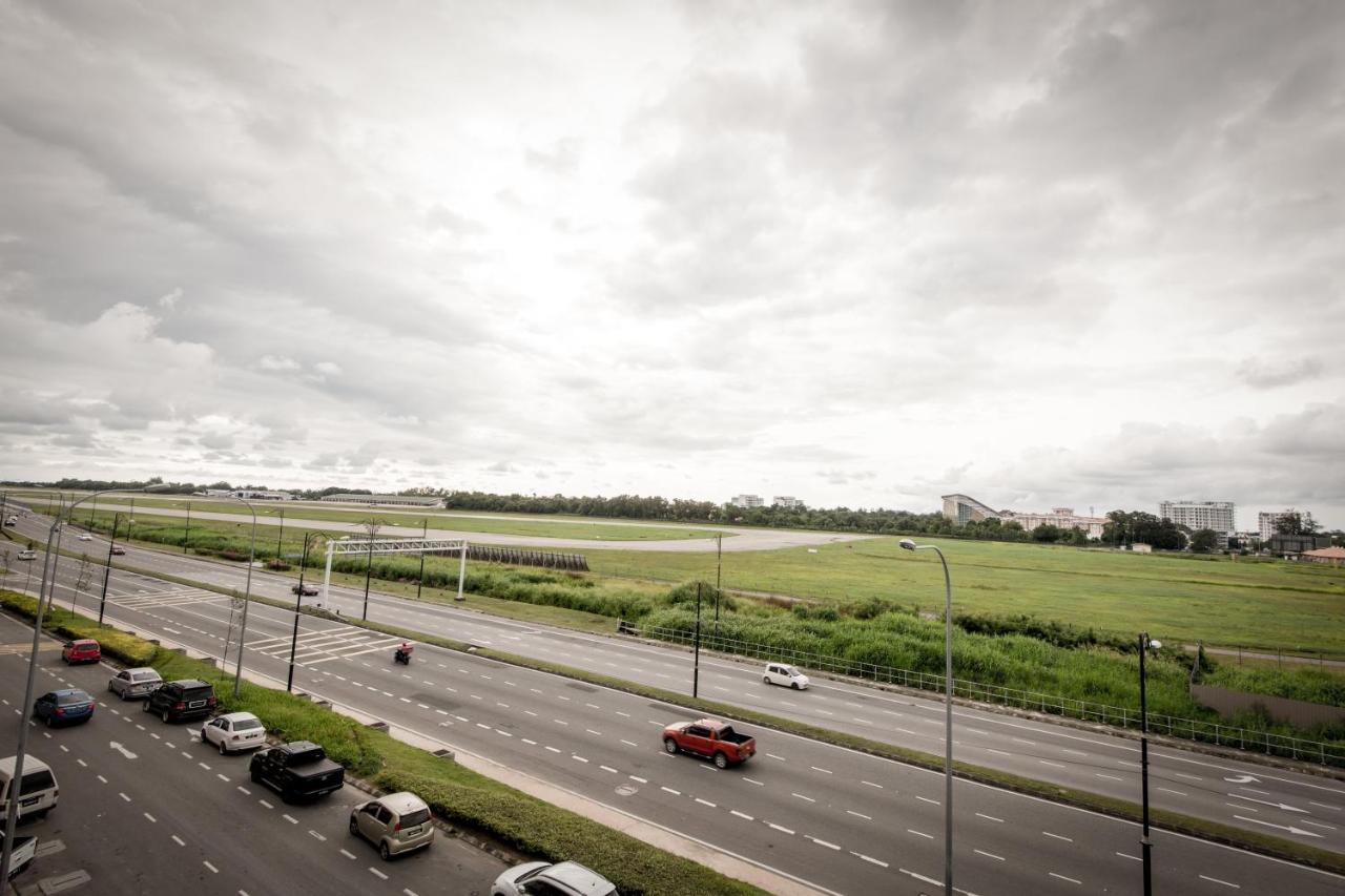 Inkk Hotel @ Aeropod By Pinstay โกตาคินาบาลู ภายนอก รูปภาพ